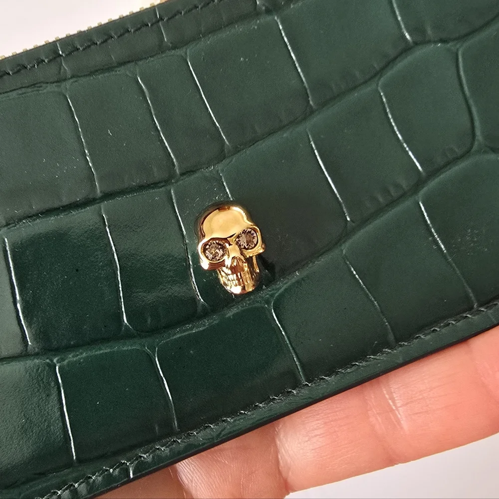 Alexander McQueen Croc-Embossed Leather Skull Card Holder Green Gold - Picture 3 of 7